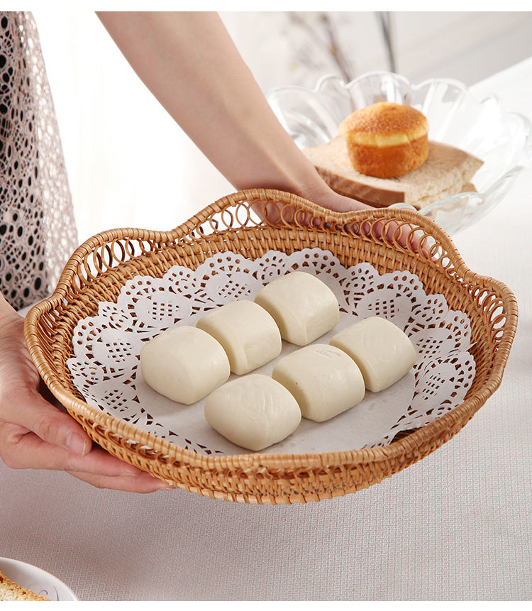 Hand-Woven Rattan Fruit Plate Fruit Bowl Rattan Art Scalloped Basket