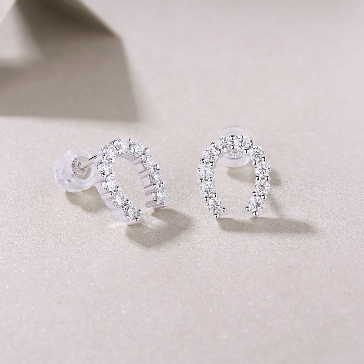 1Keep Happiness Diamond Set Moissanite Silver Earrings Luxury Fashion Diamond Earrings Stud Earrings Prohibit TikTok sales