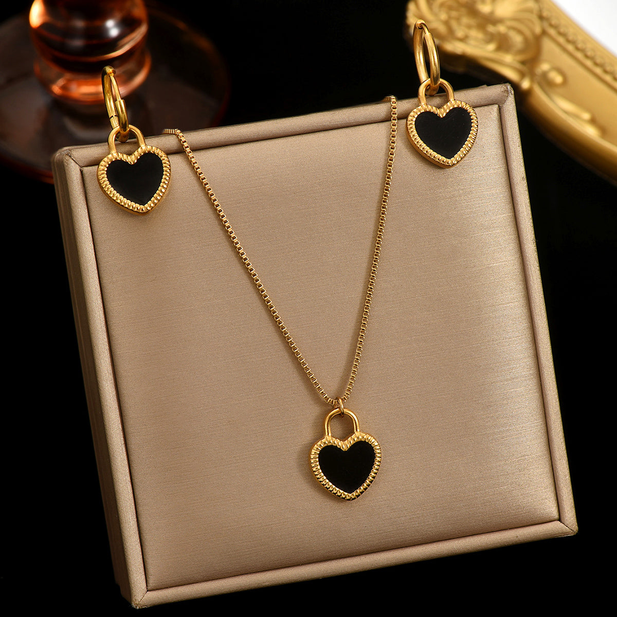 Lxalry 18K Gold Plated Stainless Steel Heart Mirror Jewelry Set Hypoallergenic Skin Safe Necklace Earrings For Daily Evening Never Fade Luxury Gift For Her