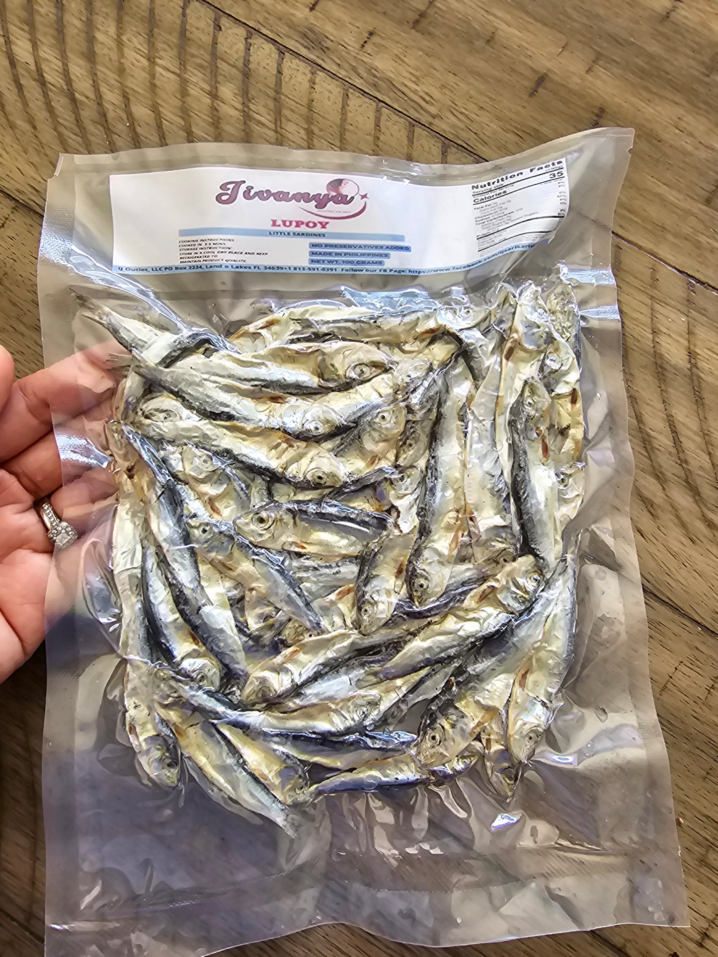 Jivanya Dried Lupoy/Tawilis - Little Sardines - 250 grams - 8.8 oz