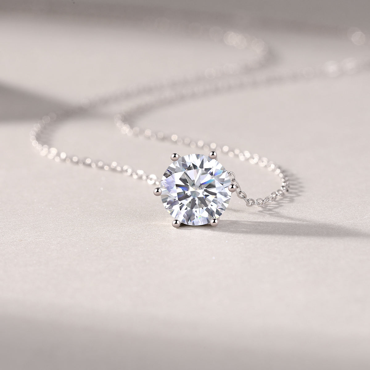 1Afternoon Rose - A Fashionable And Luxurious Diamond Jewelry Pendant Set With 1-carat, 2-carat And 3-carat Moissanite S925 Sterling Silver And Platinum Plating Prohibit TikTok sales
