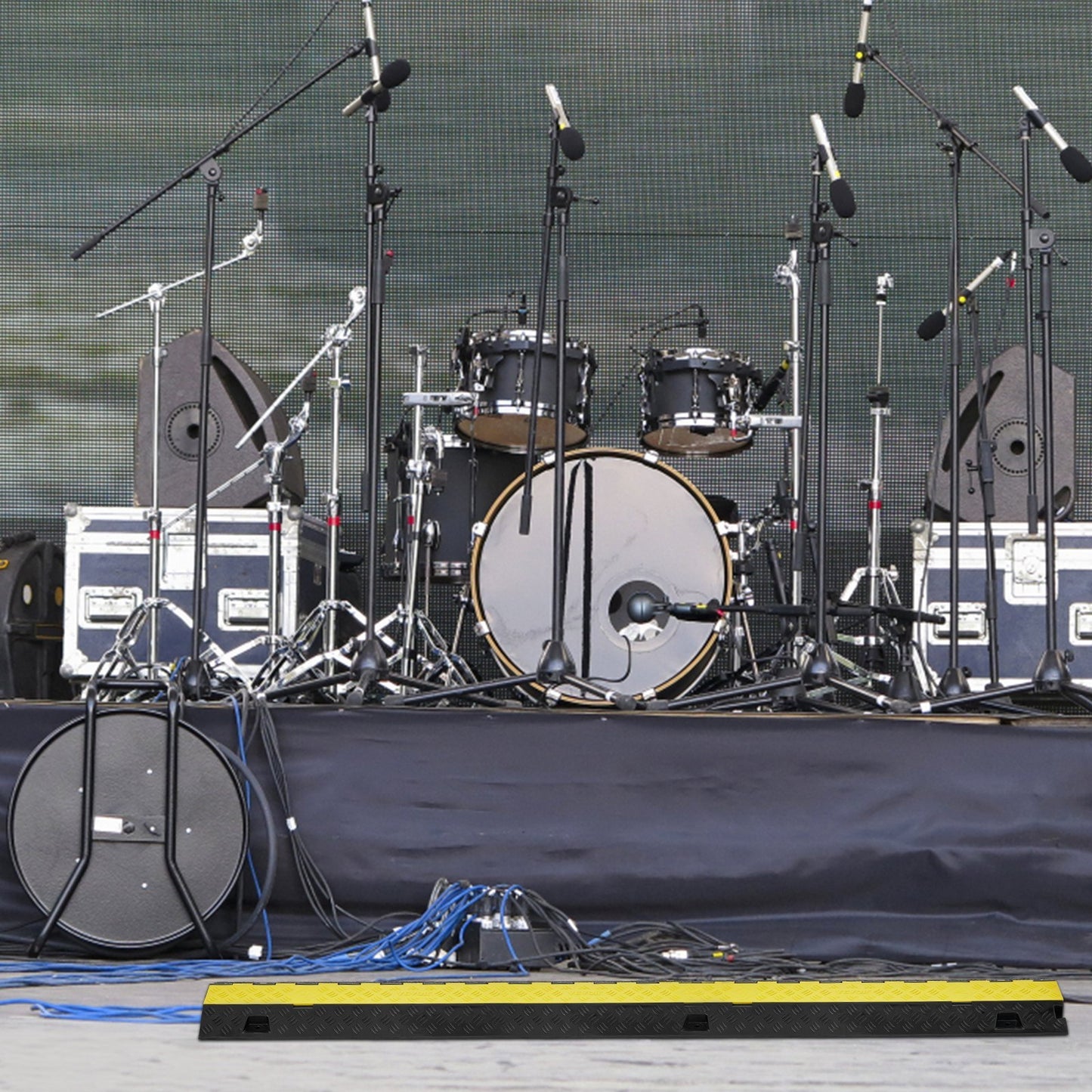 VEVOR 2 Channel Cable Protector Ramp 22000 Lbs Load TPU Wire Cable Cover Ramp