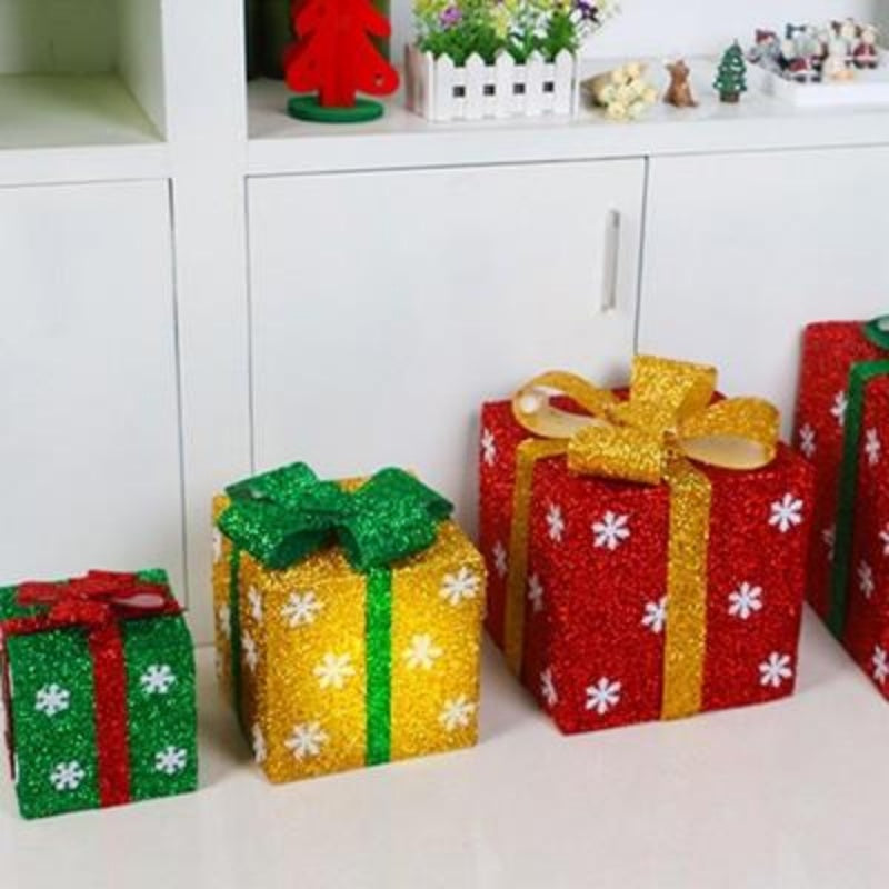 200 Snowflake Flat Decorations For Handmade Card Making