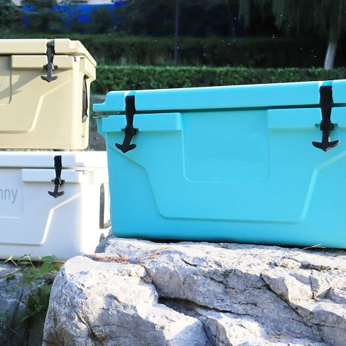 Hot Selling Blue Color 65QT Outdoor Cooler Fish Ice Chest Box Popular Camping Cooler Box