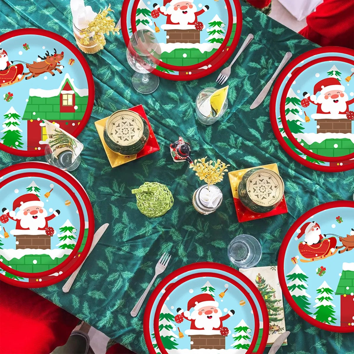 30Pcs Christmas Party Tableware Set 7 And 9 Inch Elk Claus Paper Plates 3.5 Inch Paper Cup Cute Xmas Disposable Cups For Xmas Holiday Dinner Supplies