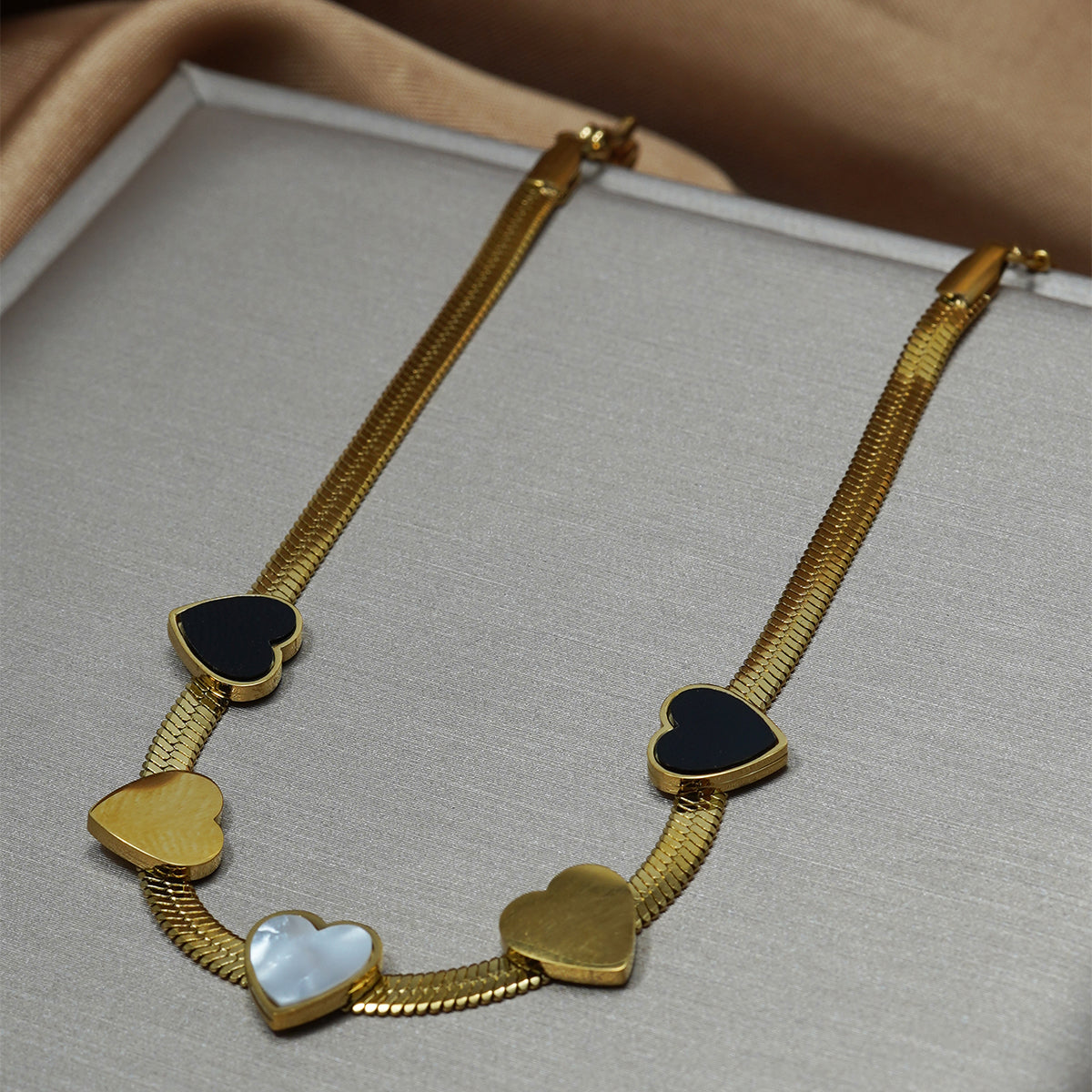 Lxalry 18K Gold Plated Stainless Steel Heart Necklace & Bracelet Set For Women - Waterproof, Hypoallergenic, Elegant Jewelry Gift For Girlfriend, Birthday, Valentines Day, Summer, Daily Wear