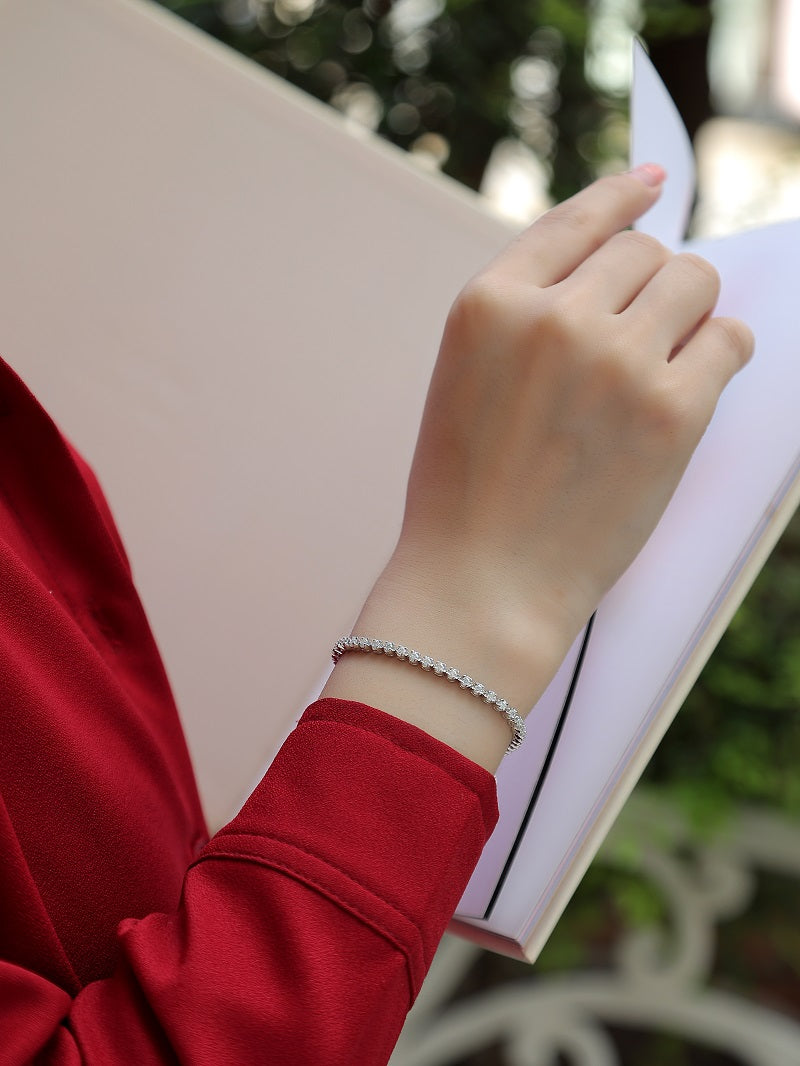 1Starlight Luxury Fashion Mosan Diamond S925 Silver Bracelet