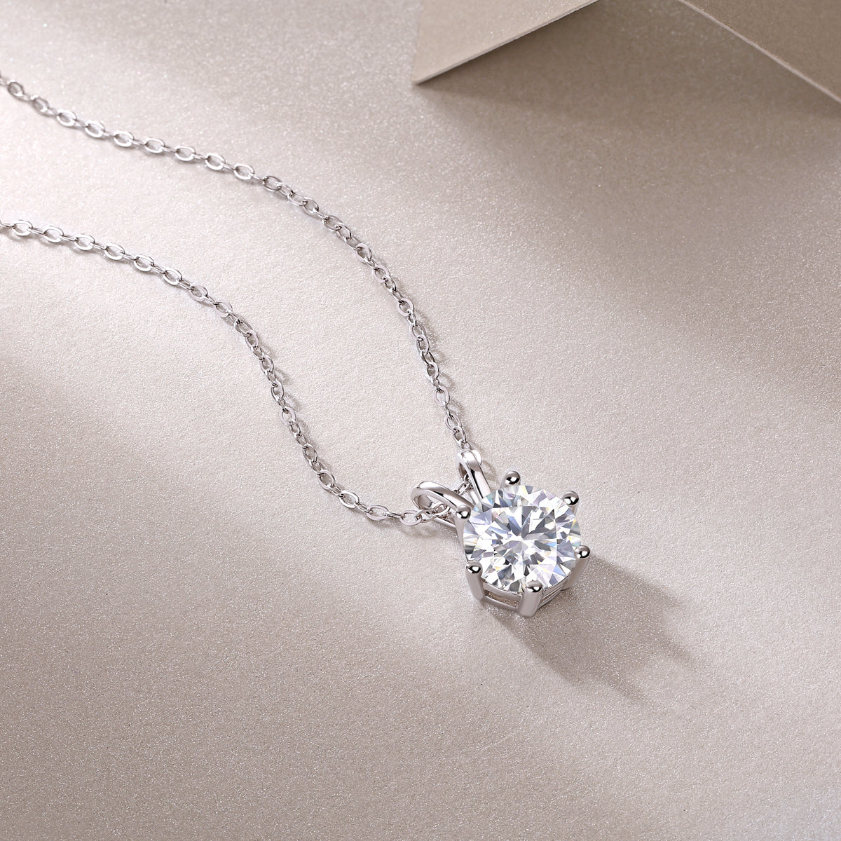 Romantic Mark - A Fashionable And Luxurious Diamond Jewelry Pendant Set With 2-carat Moissanite S925 Sterling Silver