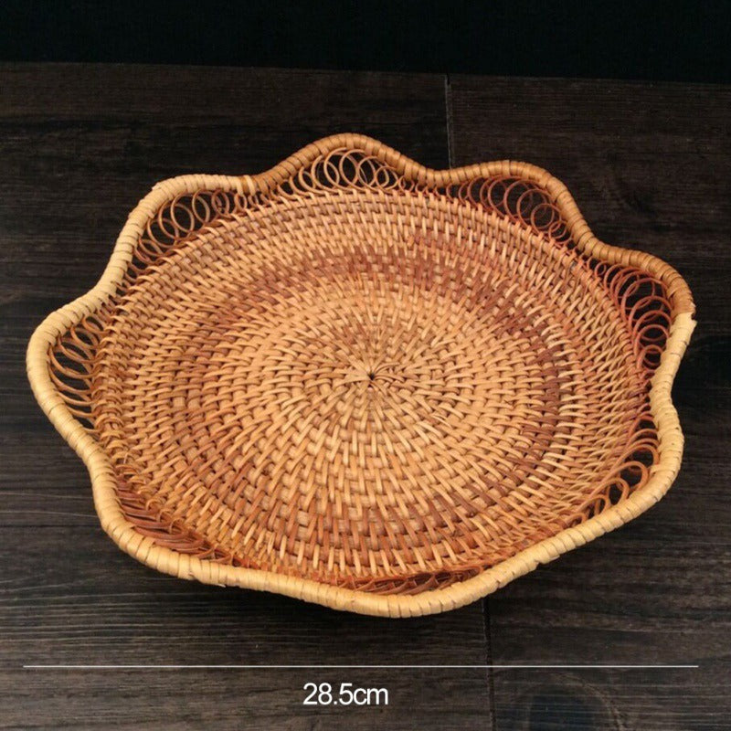 Hand-Woven Rattan Fruit Plate Fruit Bowl Rattan Art Scalloped Basket