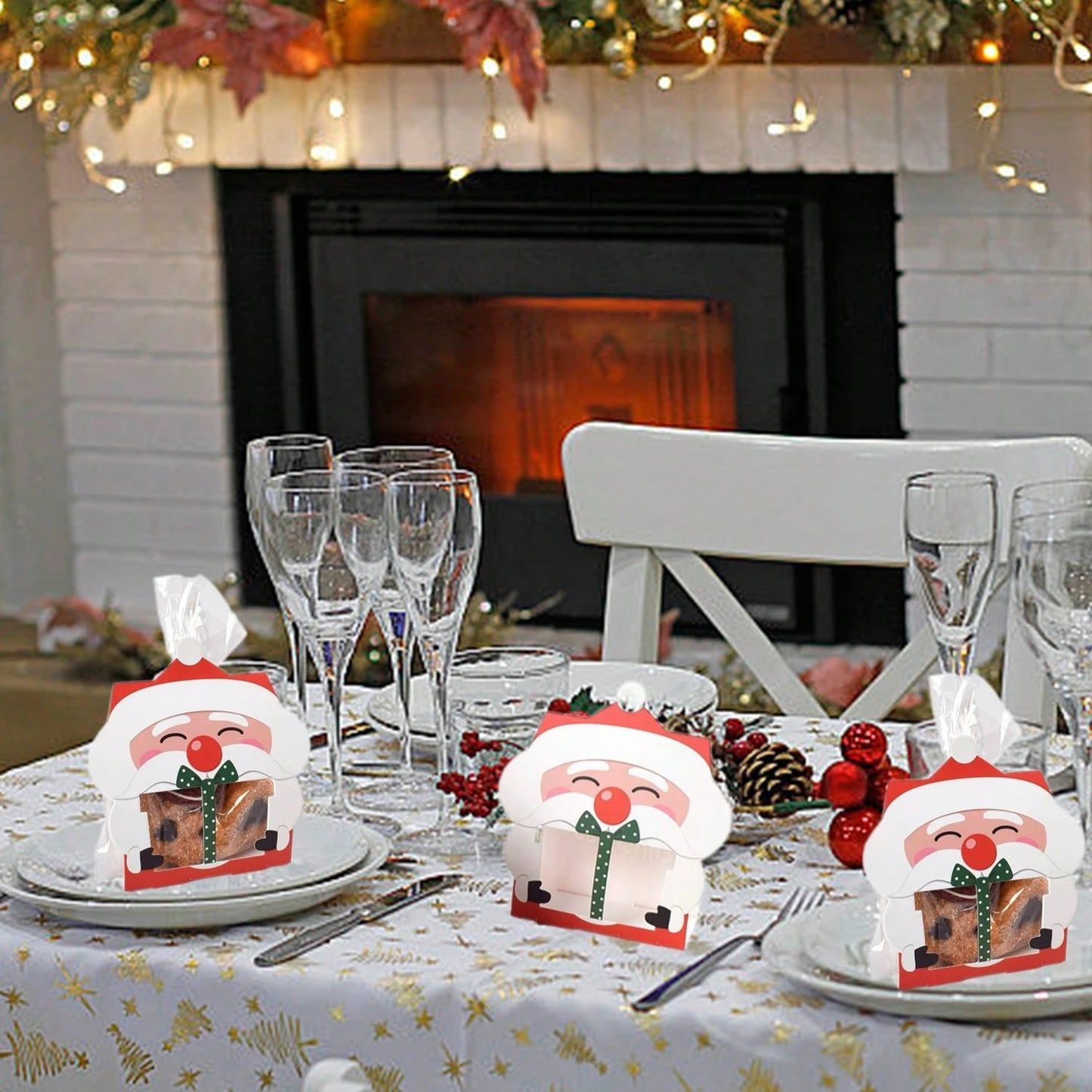 8 Pcs Mini Christmas Treat Boxes With Cellophane Bags And Twist Ties Cartoon Santa Claus Design Gift Box Cute Paper Merry Christmas Baking Packing Bags For Xmas Holiday Party Supplies