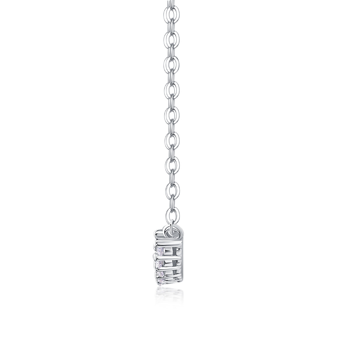 Relaxed Feel - A Fashionable And Luxurious Diamond Jewelry Pendant Set With Moissanite S925 Sterling Silver