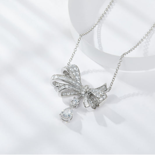 Butterfly - A Fashionable And Luxurious Diamond Jewelry Pendant Set With Moissanite S925 Sterling Silver And Platinum Plating