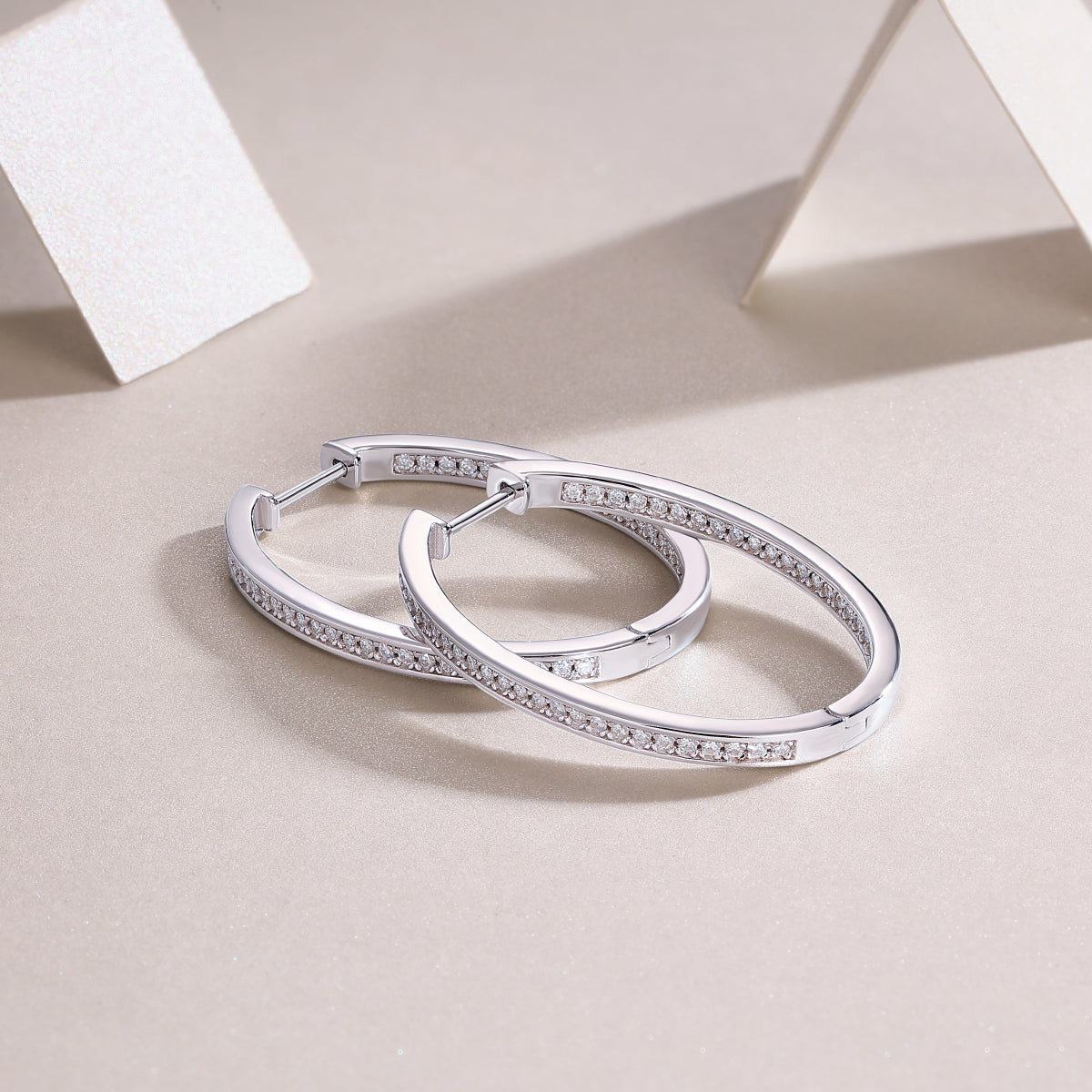 Born Female Master Luxury Fashion Diamond Earrings Stud Inlaid With Mosan Diamond Silver Jewelry