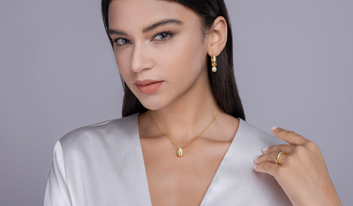 Dreamy Water Drop - A Trendy Diamond Jewelry Necklace Pendant Set With 1-carat Moissanite S925 Sterling Silver And Gold Plating